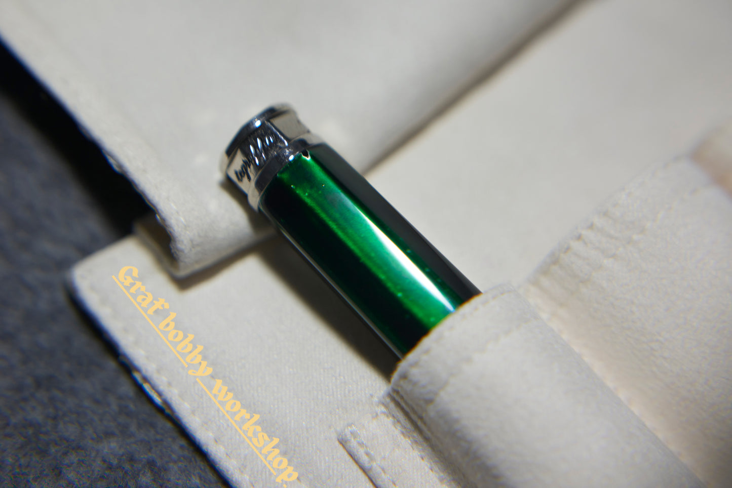 Custom Green Gem Sand Technique