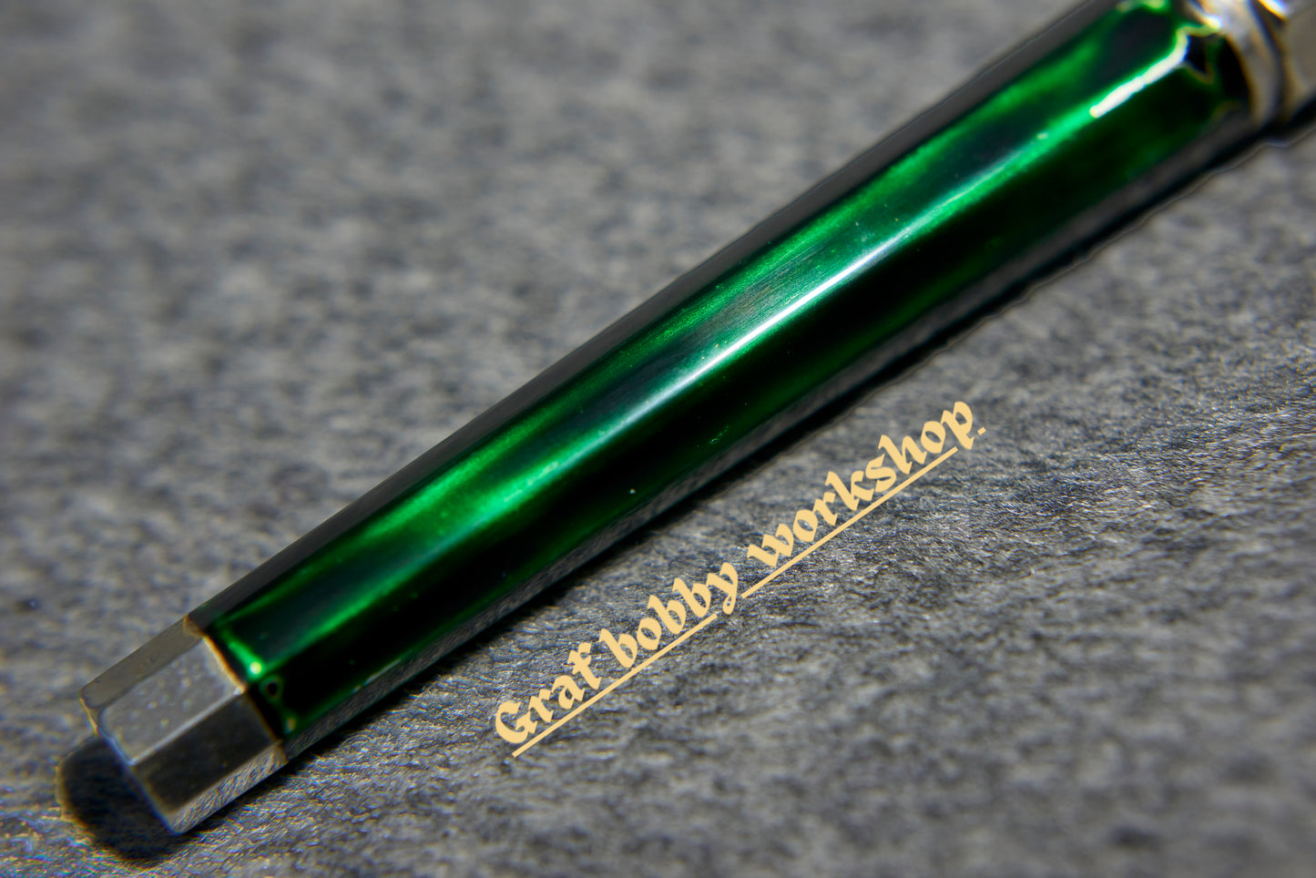 Custom Green Gem Sand Technique