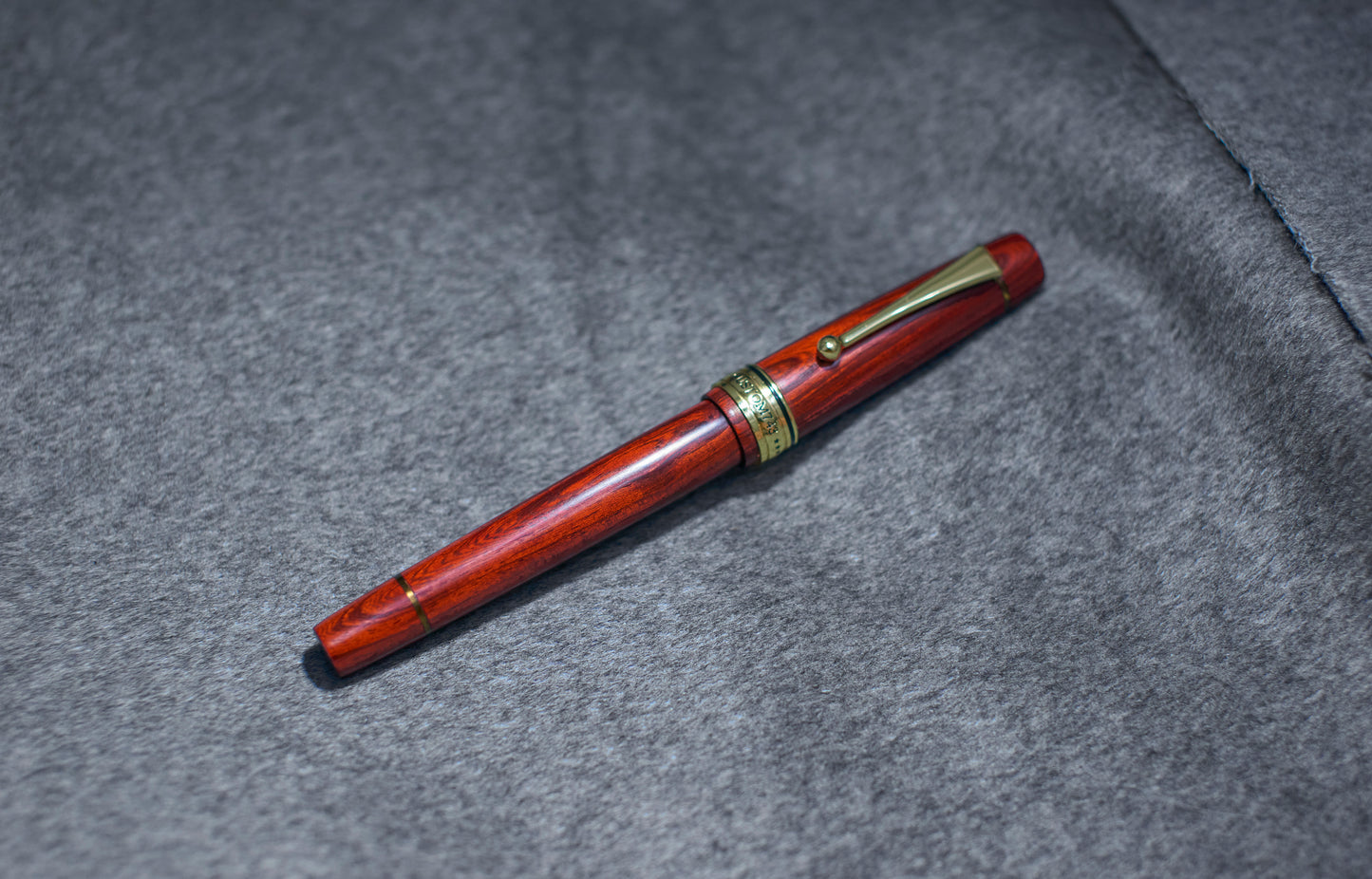 African Sandalwood Pen Barrel for 743/742(without the grip section)