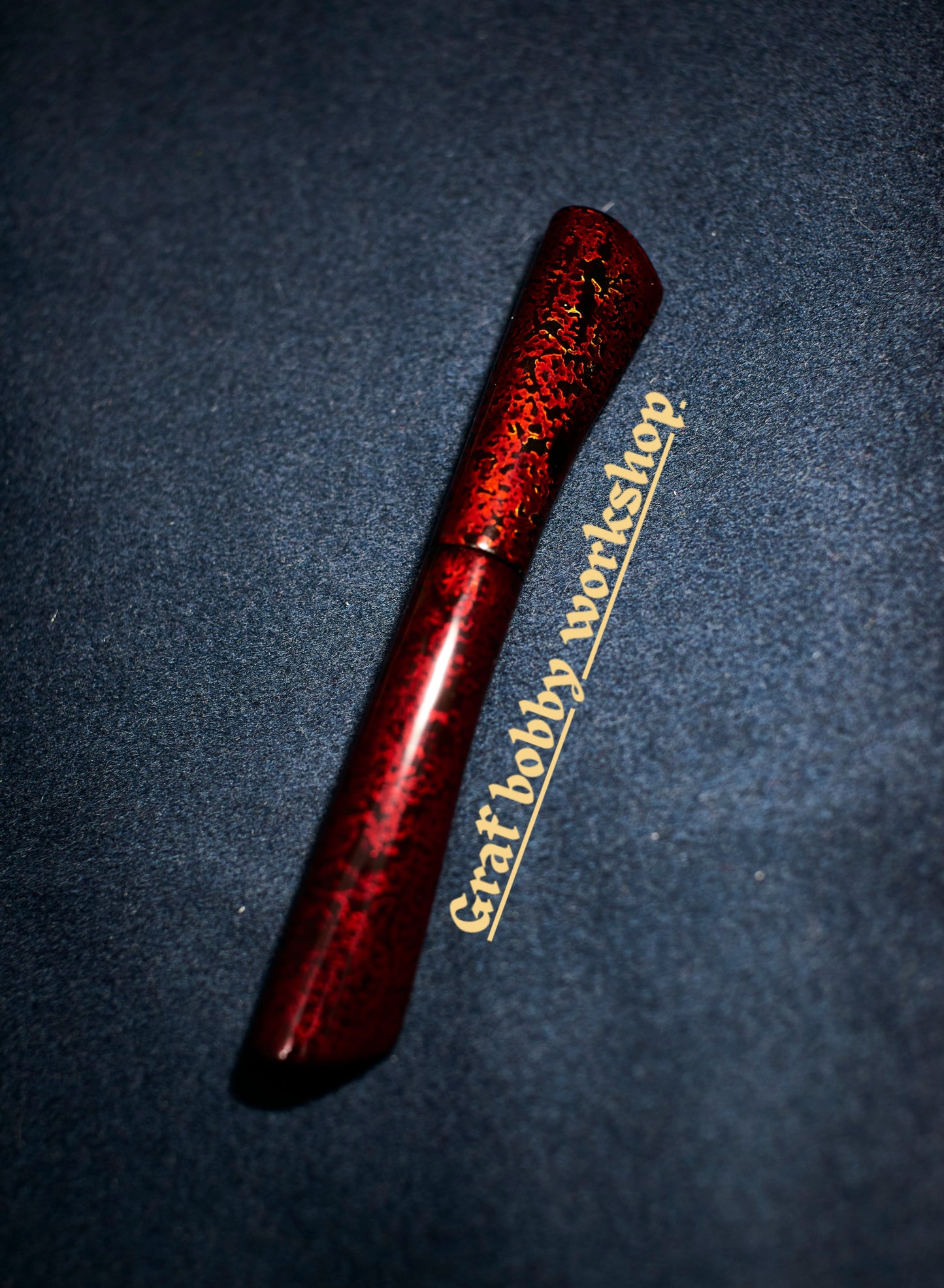 Red/Green Gem Sand Ebonite/Ebony Dorsal Fin Fountain Pen Barrel